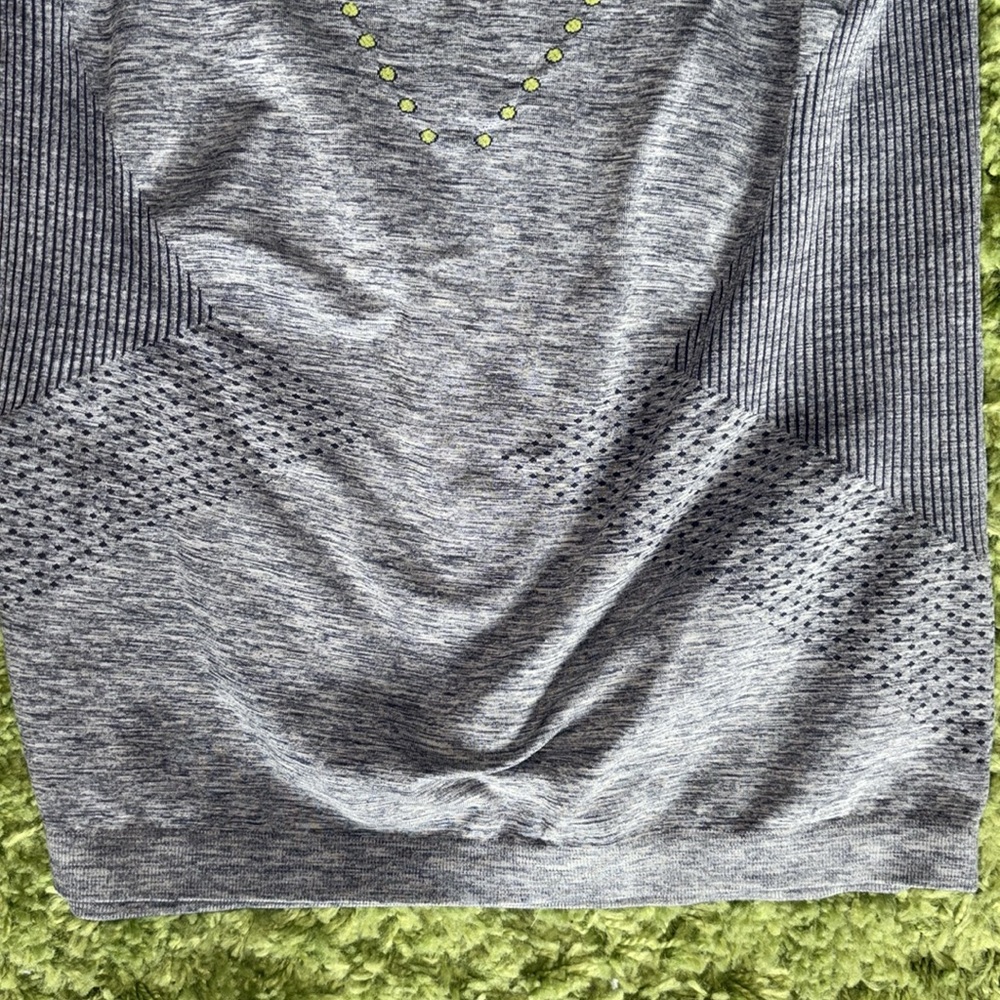 NIKE HOODIE PRO HYPERWARM LIMITLESS DARK GREY/HEATHER/VOLT/BLACK WOMEN - Picture 12 of 12